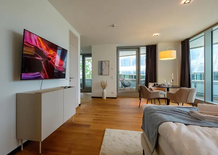 Come2stay Hafencity - Marco Polo Tower *